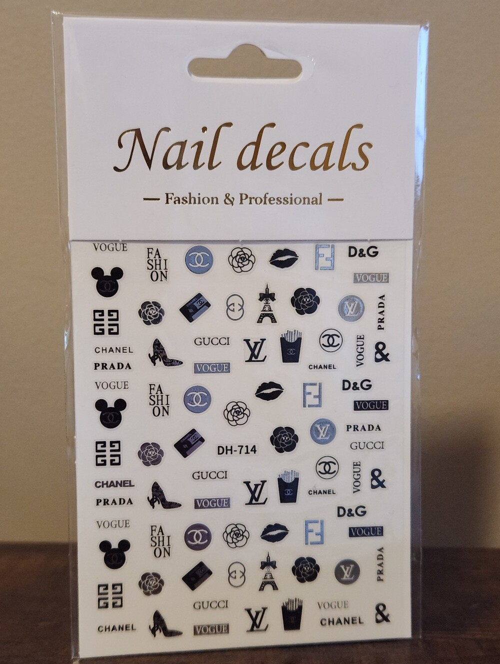 NAIL DECAIL, SILVER/BLACK